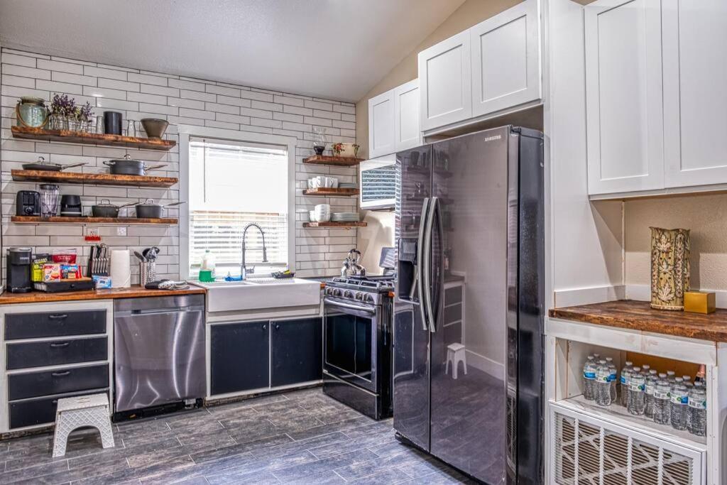 새크라멘토 4Br Victorian Walk To Uc Davis & Shriner Med Cen 빌라 외부 사진